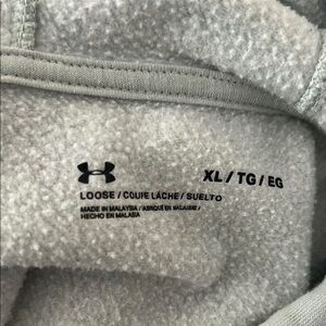 Under Armour Green Sweatshirt